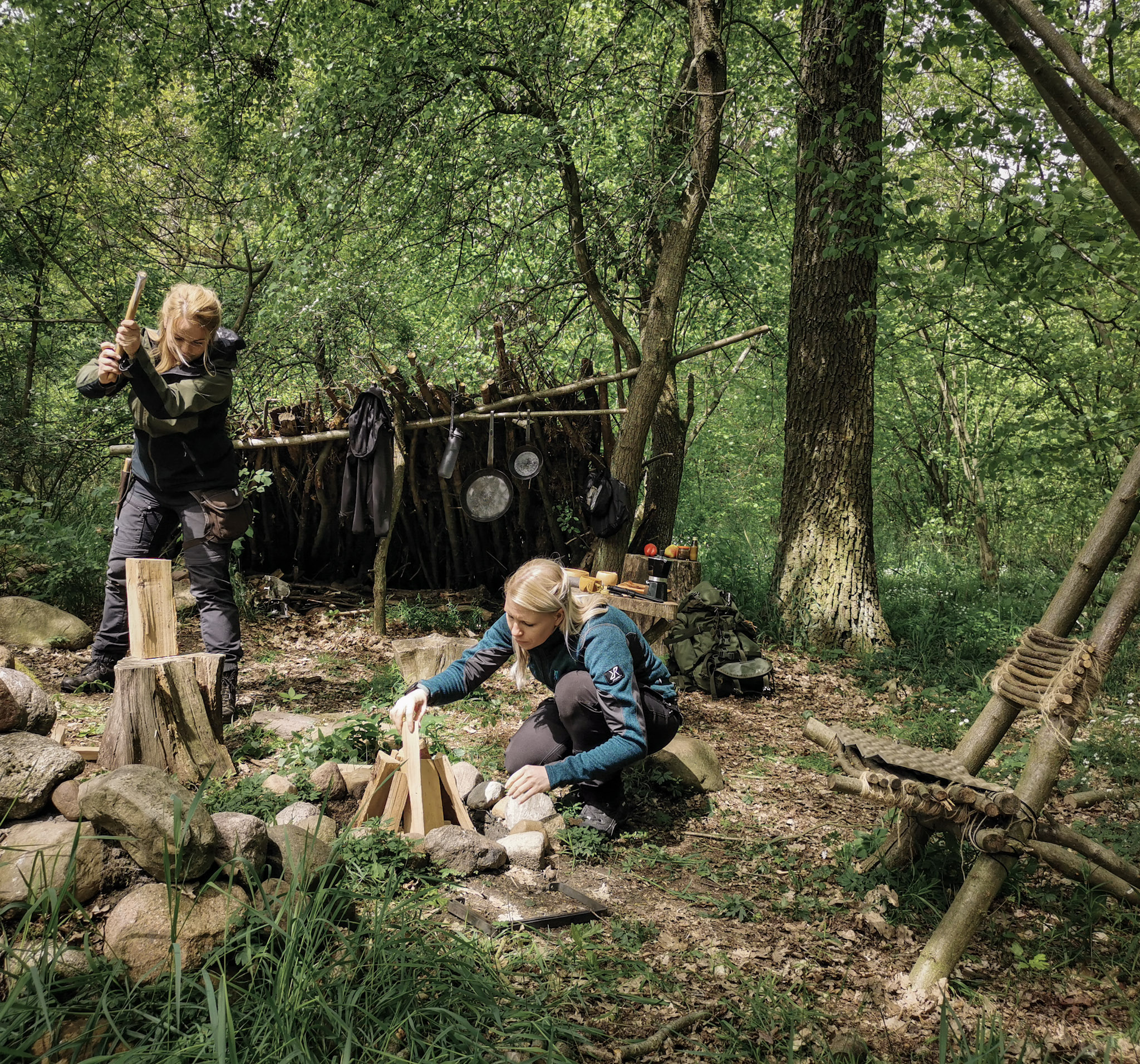 Starke Frauen Wald
